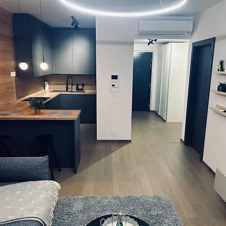 Euroveagreyluxury Bratysława