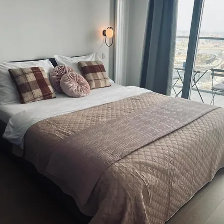 Euroveagreyluxury Apartament Bratysława